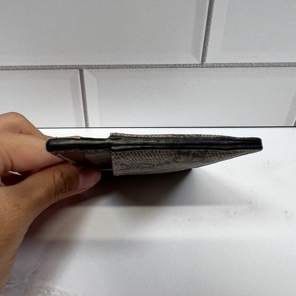 Gucci GG Supreme Monogram Calfskin Cardholder Card Case Wallet - Picture 4 of 6